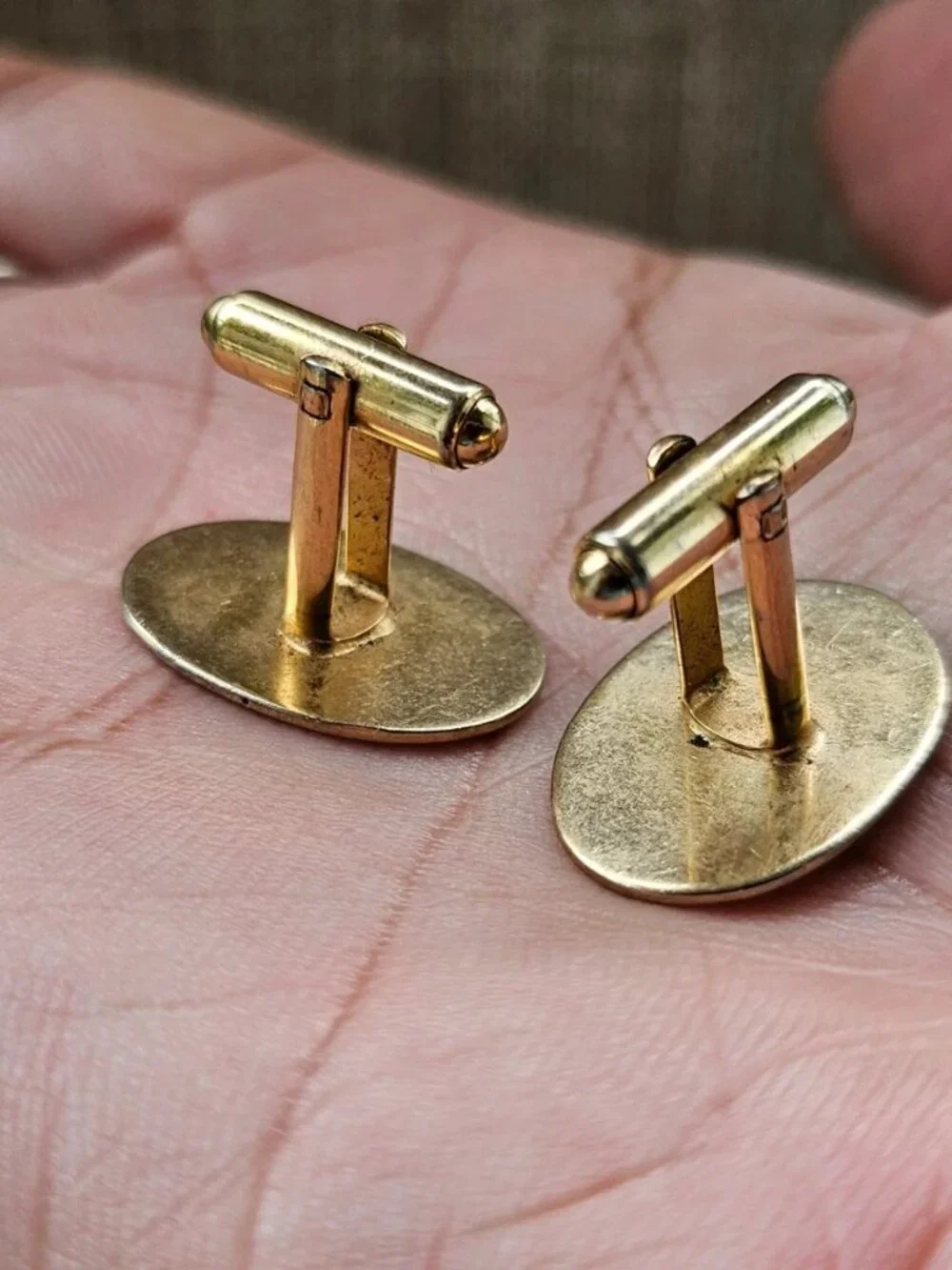 Vintage Cufflinks M.P. Gold Tone Fashion Jewelry Men Dress Shirt Cuff Links